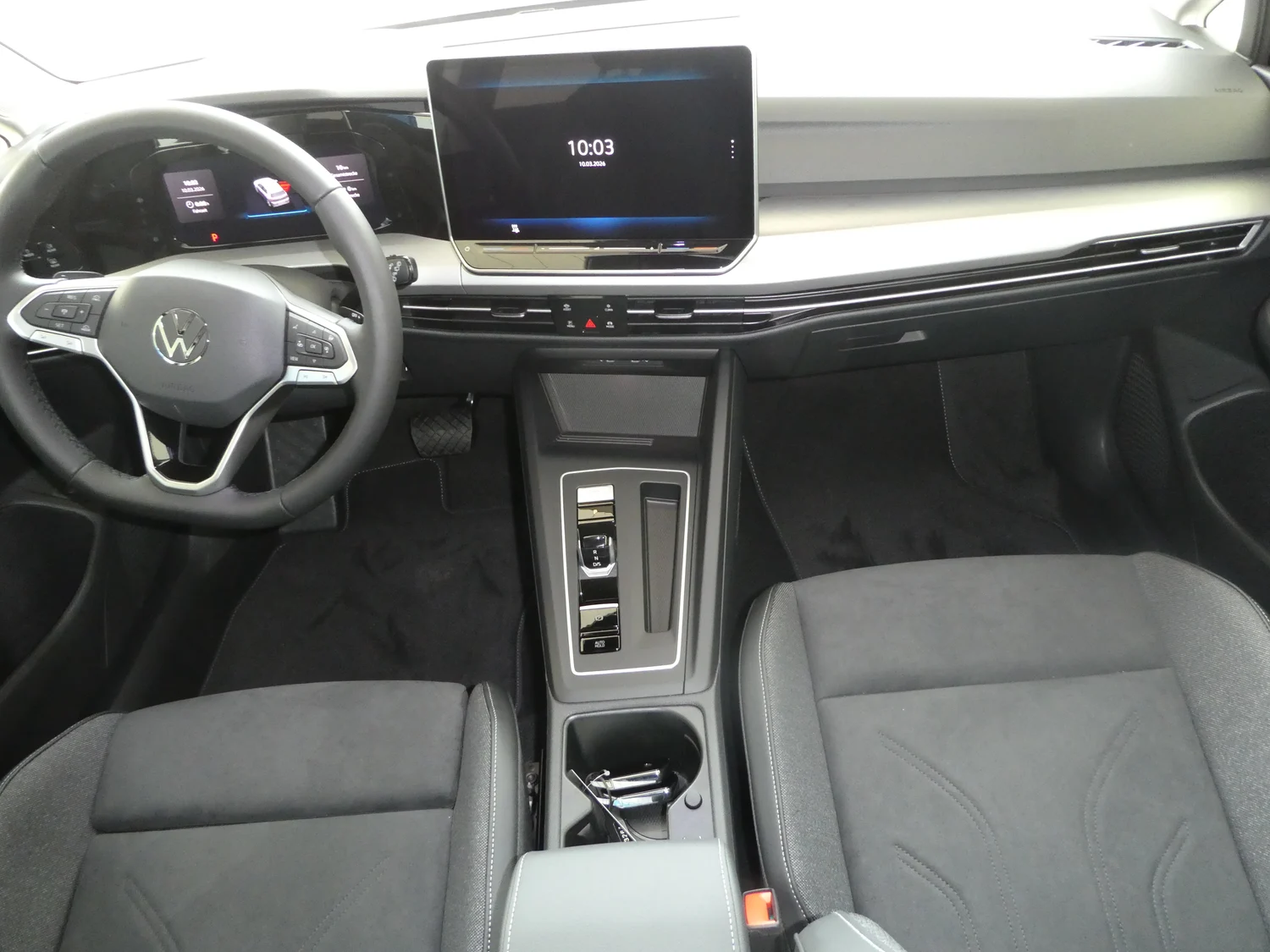 Bild eines VW Golf Sport mHEV TSI DSG