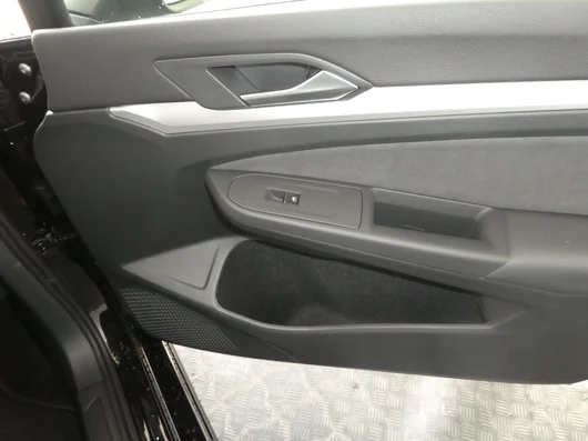 Bild eines VW Golf Sport mHEV TSI DSG