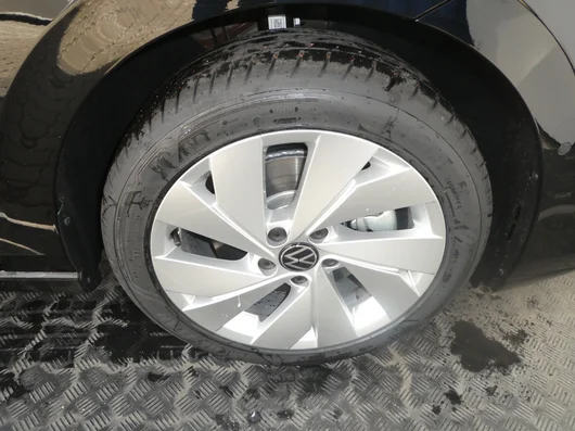 Bild eines VW Golf Sport mHEV TSI DSG