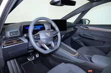 CUPRA Born PLUS 58/61 140kW/190PS in Nevada-Weiß Metallic