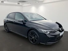 VW Golf R-Line mHEV TSI DSG in  Deep Black Perleffekt