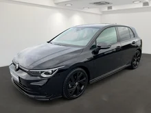 VW Golf R-Line mHEV TSI DSG in  Deep Black Perleffekt