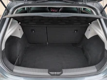 SEAT Leon FR TSI in Fels-Grau Metallic