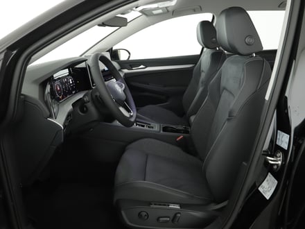 VW Golf Variant Business mHeV TSI DSG