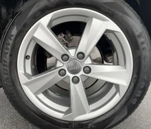 Thumbnail-Foto von Fahrzeug
