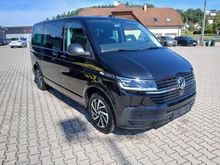 VW Multivan Trendline TDI in 2T Deep Black Perleffekt