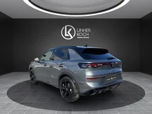 VW T-Roc R-Line eTSI DSG in Wolf Grey Dach Black Uni