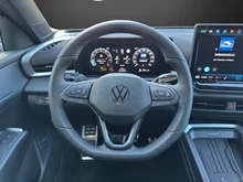 VW T-Roc R-Line eTSI DSG in Wolf Grey Dach Black Uni