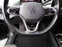 VW ID.4 Pro Performance 150 kW 1st in Mangangrau Metallic Dach Schwarz