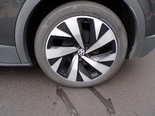 VW ID.4 Pro Performance 150 kW 1st in Mangangrau Metallic Dach Schwarz
