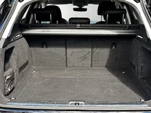 Audi A4 Avant 35 TDI in brillantschwarz Klar