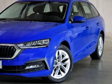 Škoda Octavia Combi Ambition iV DSG in ENERGY-BLAU