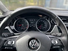 VW Touran Sky TDI SCR 5-Sitzer in Indiumgrau Metallic