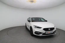 SEAT Leon FR Edition 1.5 TSI 115 PS in Candy-Weiß
