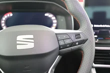 SEAT Leon FR Edition 1.5 TSI 115 PS in Candy-Weiß
