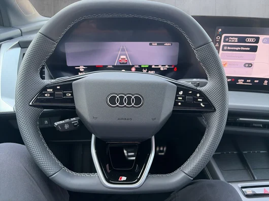 Bild eines Audi Q4 Sportback e-tron  performance