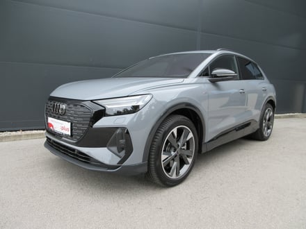 Audi Q4 55 e-tron quattro