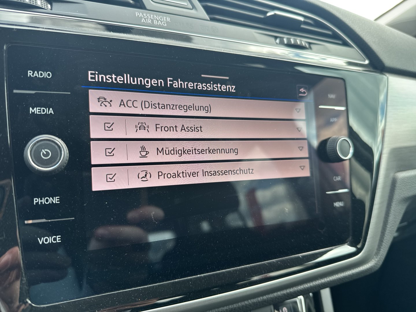 VW Touran Comfortline TDI SCR | Bild 15 von 21