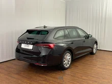 Škoda Octavia Combi Selection TDI DSG in Black-Magic Perleffekt
