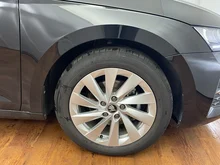 Škoda Octavia Combi Selection TDI DSG in Black-Magic Perleffekt