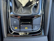 Škoda Karoq Style TSI in Graphit-Grau Metallic