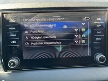 Škoda Karoq Style TSI in Graphit-Grau Metallic