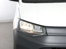 VW Caddy Cargo Maxi TDI 4MOTION in Candyweiß