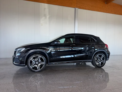 Mercedes GLA GLA 200 d Austria Night Edition