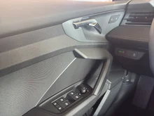 Audi A3 Sportback TFSI 85kW Entry in Brillantschwarz