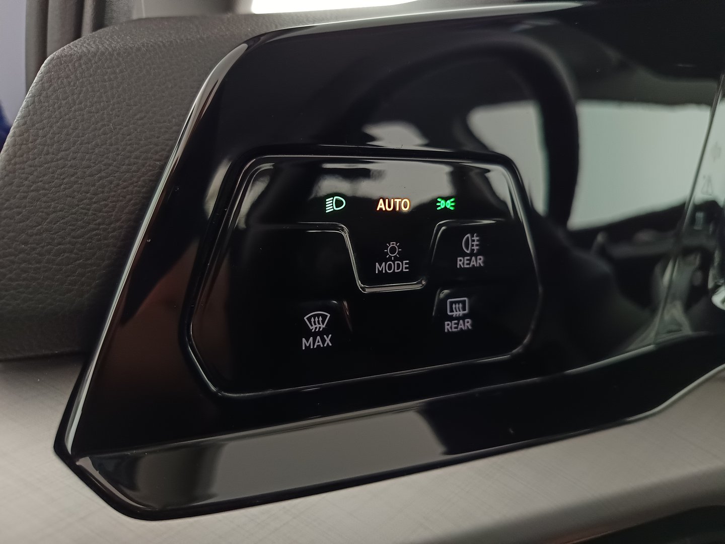 VW Golf Variant Life TDI | Bild 12 von 29