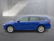 Škoda Octavia Combi Style TDI DSG in Energy-Blau
