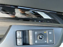 VW ID.7 Tourer GTX 4MOTION 250kW Business in Gletscherweiß Metallic Dach Schwarz