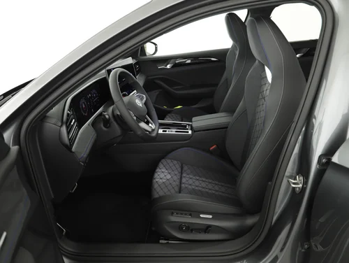 VW Passat Variant Sport eTSI DSG