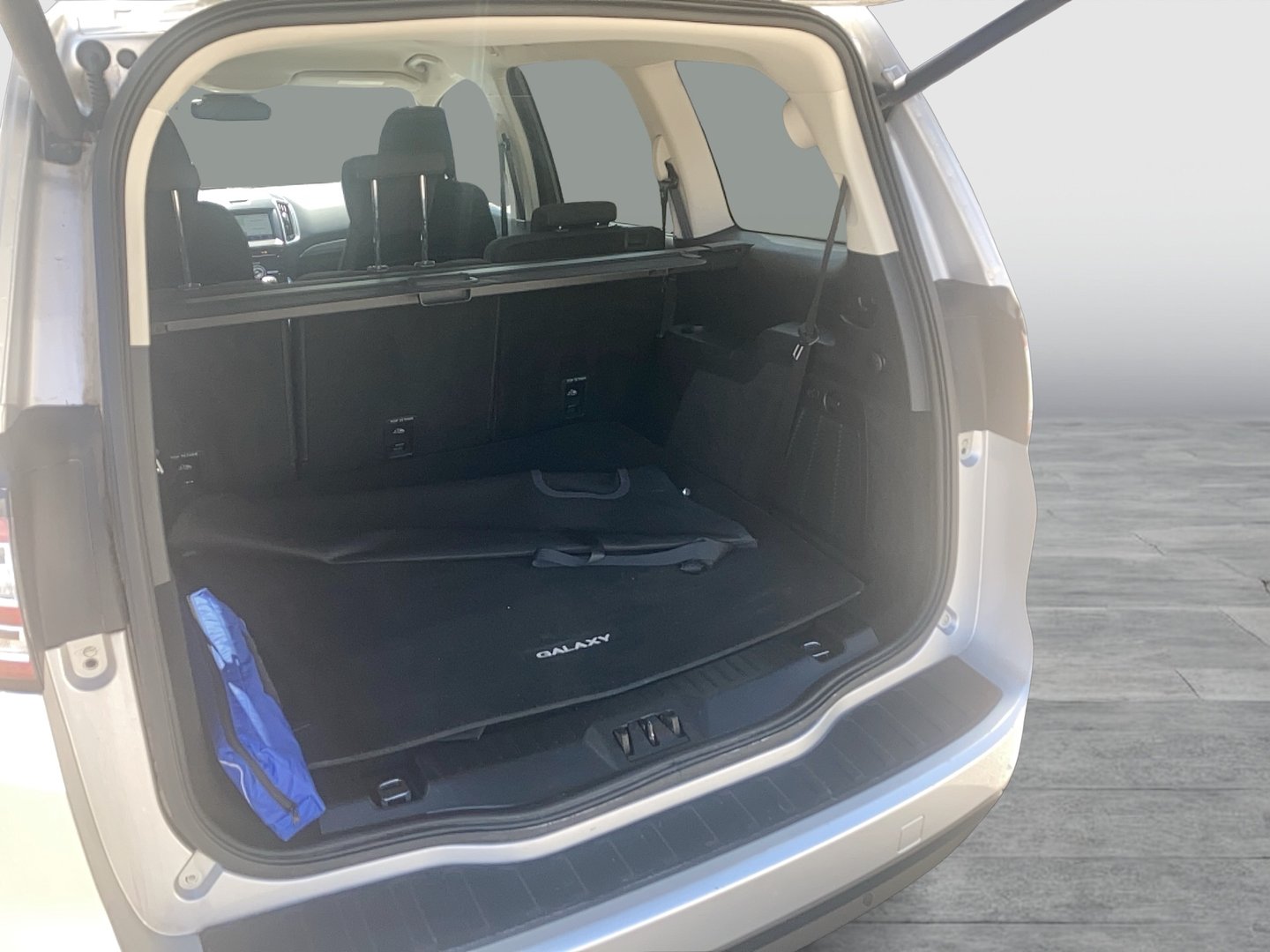 Ford Galaxy 2,0 EcoBlue SCR Titanium | Bild 12 von 24