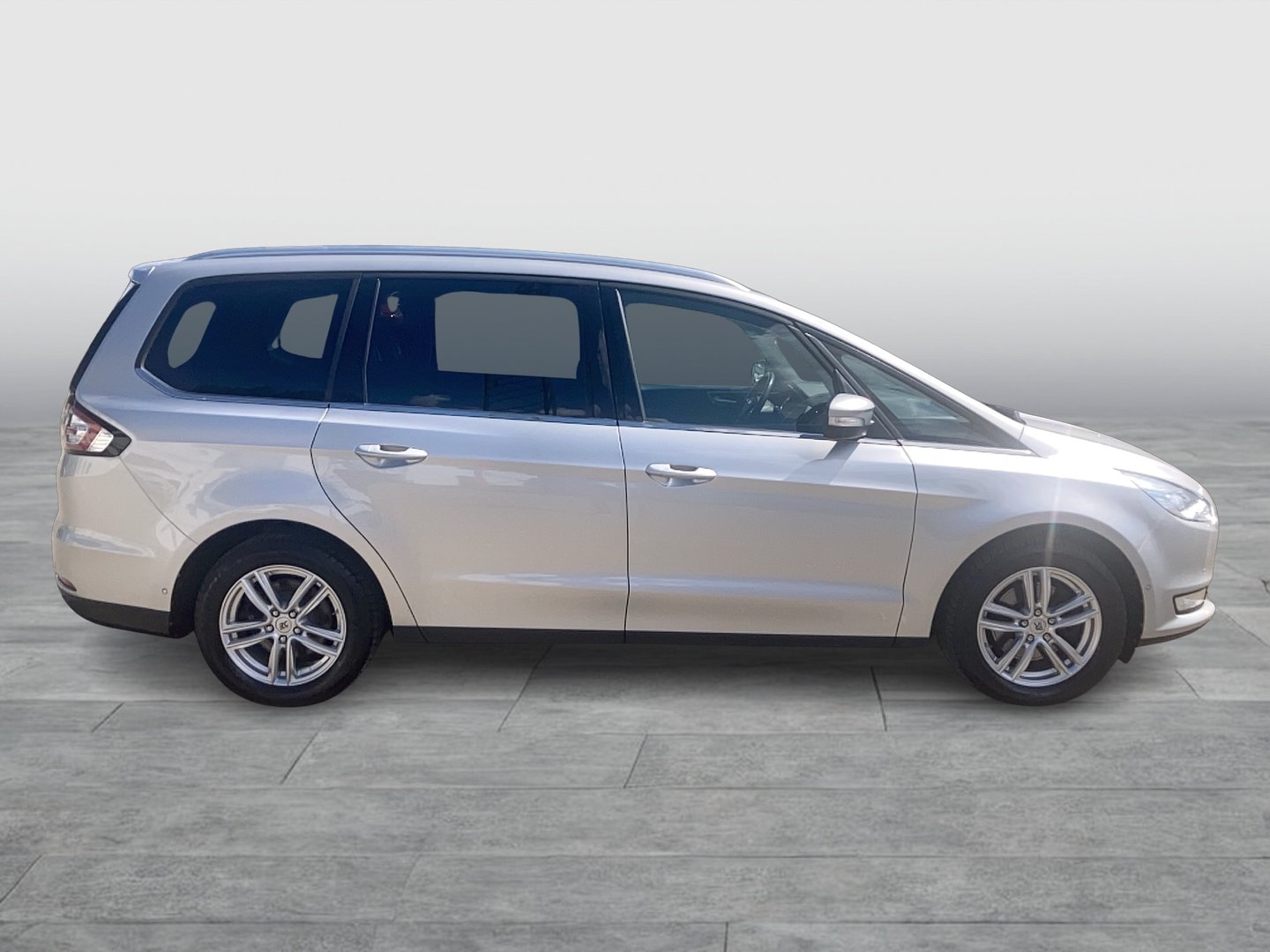 Ford Galaxy 2,0 EcoBlue SCR Titanium | Bild 5 von 24