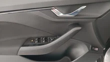 Škoda Kamiq Selection TSI DSG in Graphit-Grau Metallic