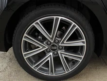 Thumbnail-Foto von Fahrzeug