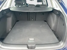 VW Golf Variant Life mHeV DSG in Atlantik Blue Metallic