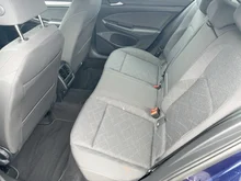 VW Golf Variant Life mHeV DSG in Atlantik Blue Metallic