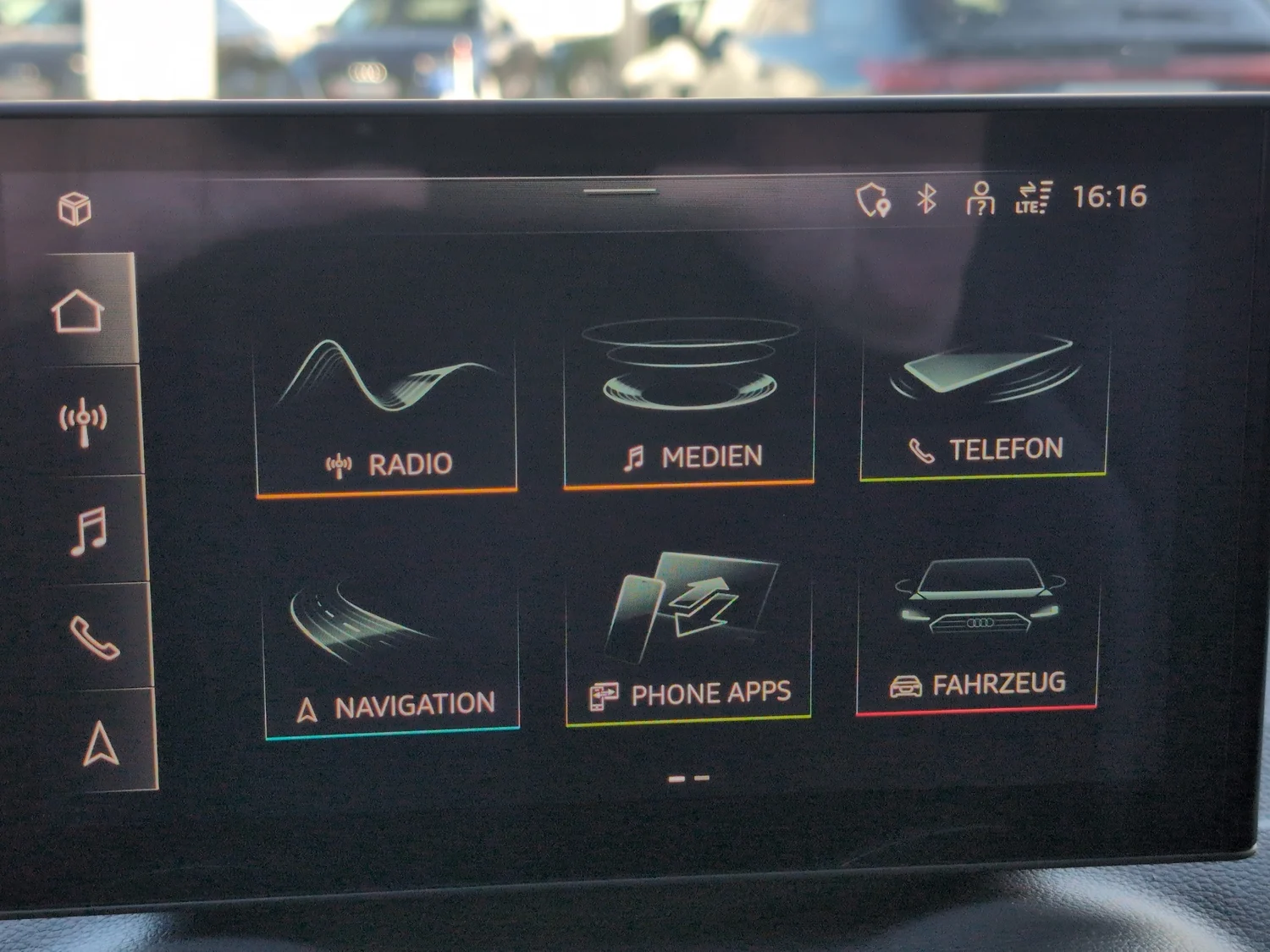 Bild eines Q2 35 TDI admired