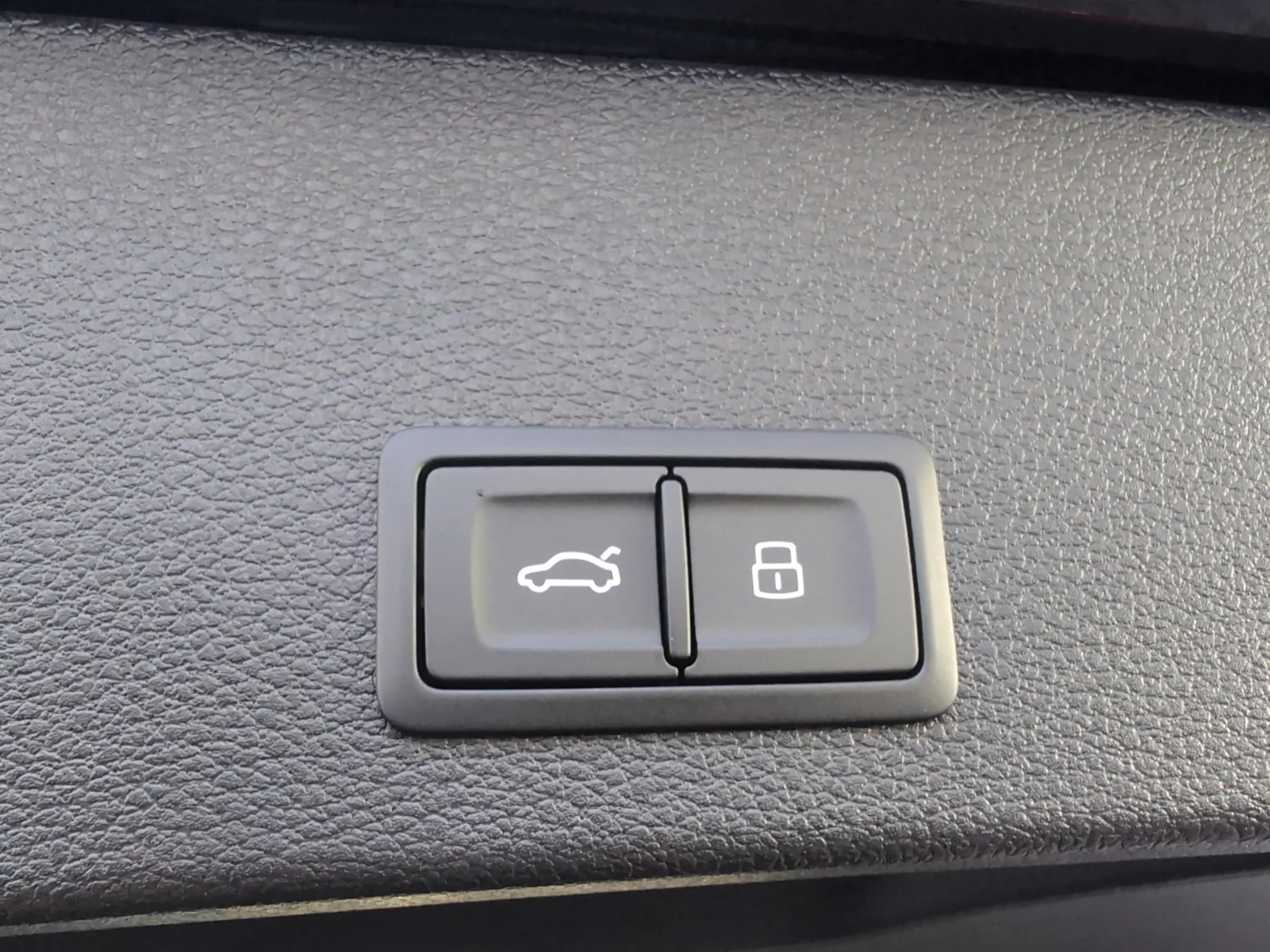 Bild eines Q2 35 TDI admired