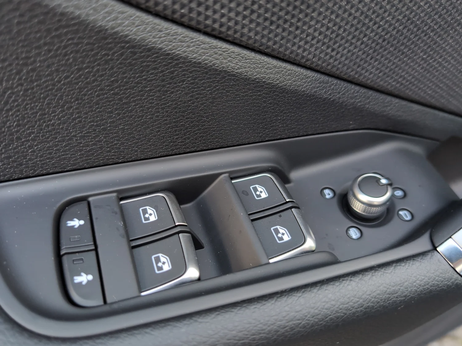 Bild eines Q2 35 TDI admired