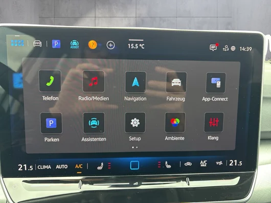 Bild eines VW Golf Variant Business TDI