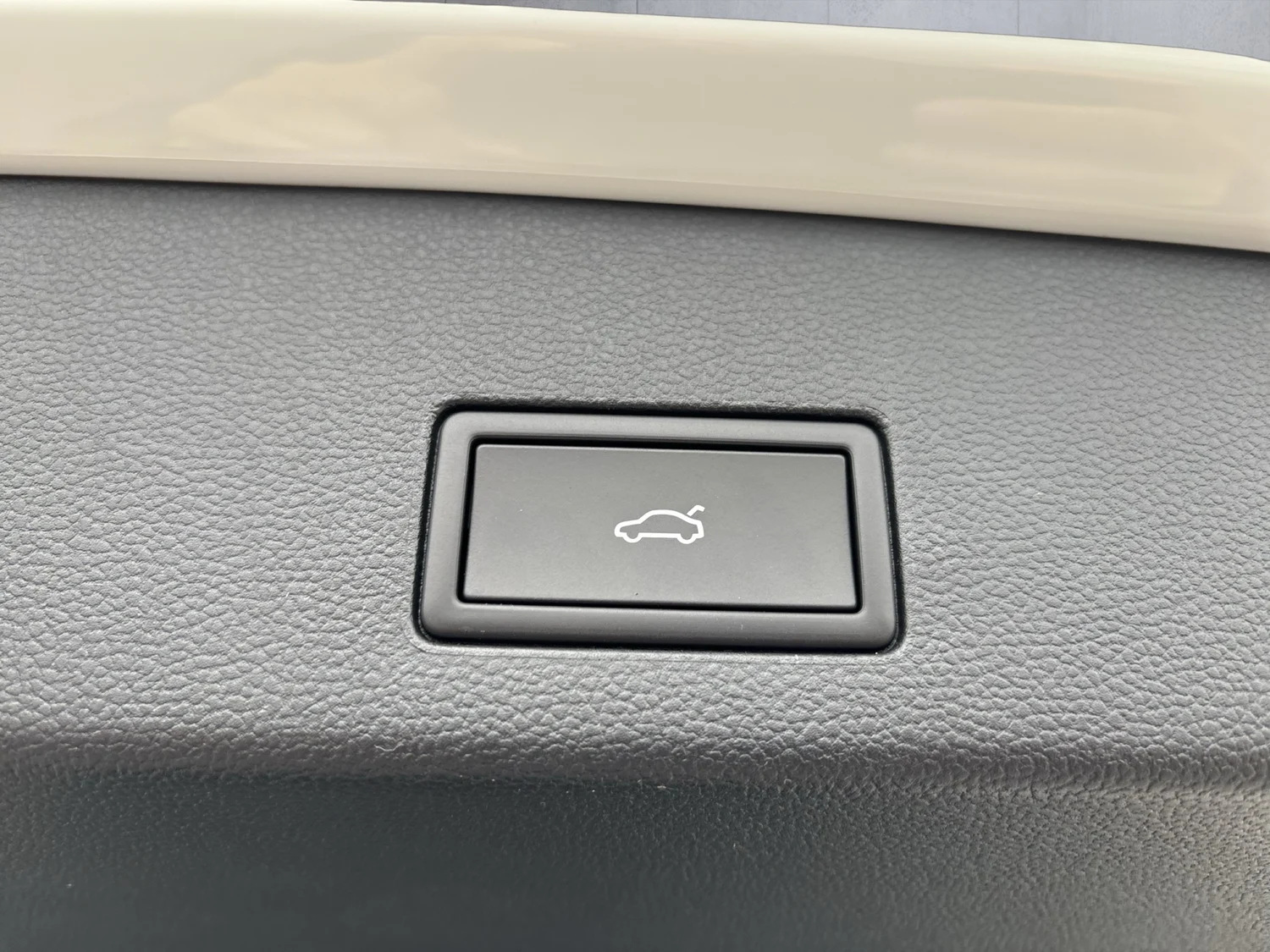 Bild eines VW Golf Variant Business TDI