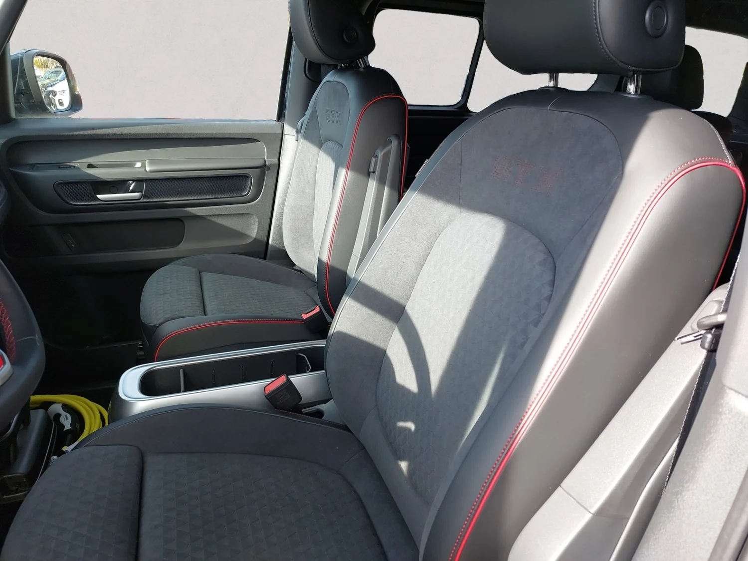 Bild eines ID. Buzz GTX LR 4MOTION 250 kW