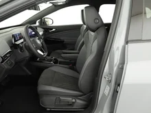 VW ID.4 Pure 140 kW Business - 58 kWh in Mondsteingrau