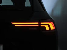 VW Golf Variant Business mHeV DSG in Grenadillschwarz Metallic