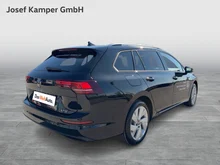 VW Golf Variant Business mHeV DSG in Grenadillschwarz Metallic