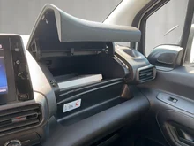 Toyota Proace Pro Ace City Kastenwagen Doppelkabine 1,5 D-4D 102 L2 Basis in weiss - metallic