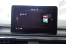 Audi A4 Avant 2.0 TDI quattro in 0E Mythosschwarz Metallic